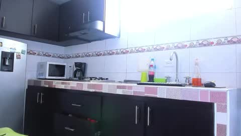 Emma online show from 10.30.25