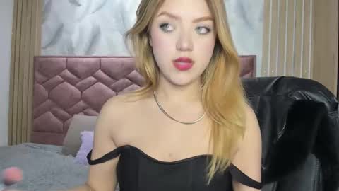 Emma  online show from 10.02.25