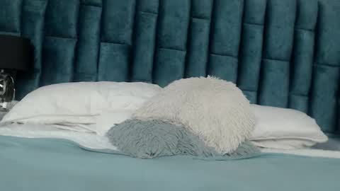 Emma online show from 09.19.25