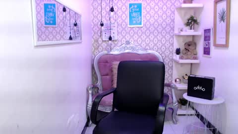 emma online show from 12.13.24