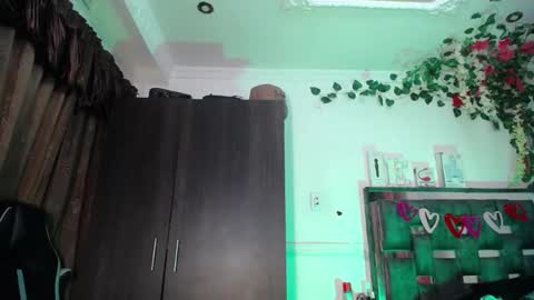 emma online show from 02.25.25