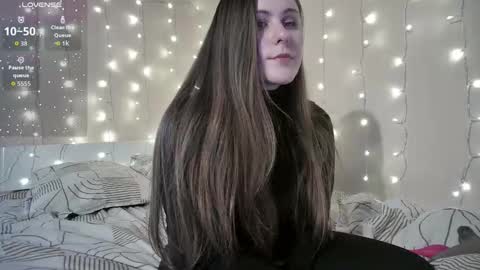 Snapshot of emma_just chatting on 02.04.26 emma_just online show from 02.04.26