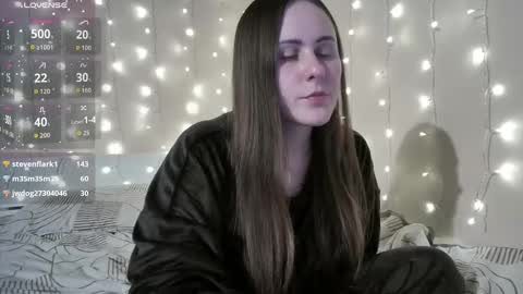 Snapshot of emma_just chatting on 02.09.26 emma_just online show from 02.09.26