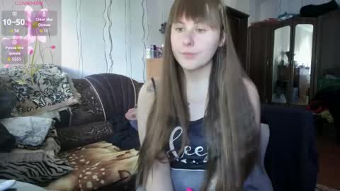 Snapshot of emma_just chatting on 04.30.26 emma_just online show from 04.30.26