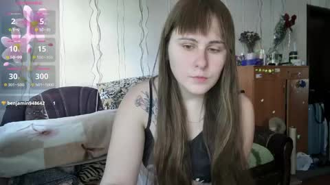 Snapshot of emma_just chatting on 05.01.26 emma_just online show from 05.01.26