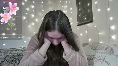 Snapshot of emma_just chatting on 05.16.26 emma_just online show from 05.16.26