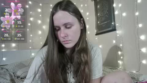 Snapshot of emma_just chatting on 05.23.26 emma_just online show from 05.23.26