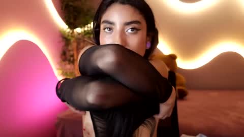 Emma online show from 04.10.26