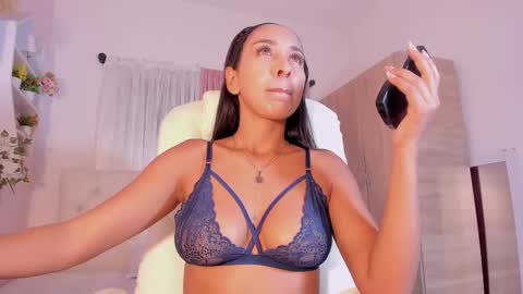 Emma online show from 10.09.25