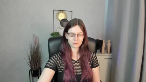 emma online show from 04.13.26