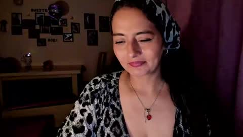  emma luxy online show from 04.06.26