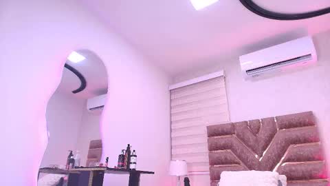 emma online show from 12.19.25