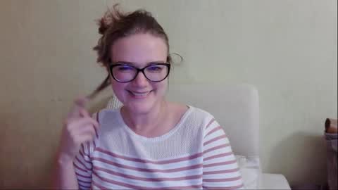 emma_misty_ online show from 10.16.25