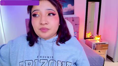 Emma Monserratt online show from 09.17.25