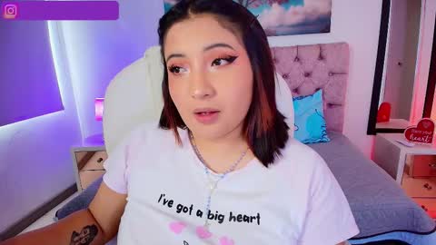 Emma Monserratt online show from 09.30.25