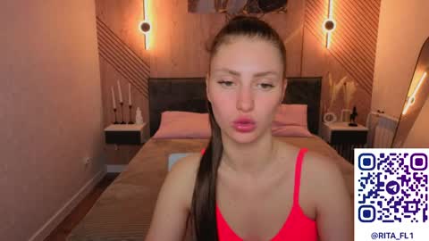 Snapshot of emma_myer chatting on 05.04.26 Emma Myer online show from 05.04.26