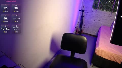 emma_petit07 online show from 01.07.26