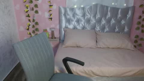 Emma online show from 01.27.25