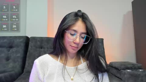 Snapshot of emma_sandovaal chatting on 05.01.26 Emma online show from 05.01.26