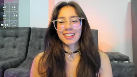 Snapshot of emma_sandovaal chatting on 05.25.26 Emma online show from 05.25.26