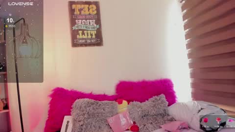 EMMA  online show from 04.18.26