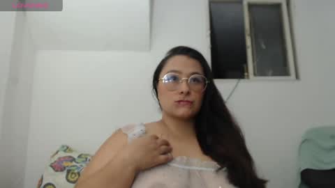 Snapshot of emma_sswan1 chatting on 06.07.26 emma_sswan1 online show from 06.07.26