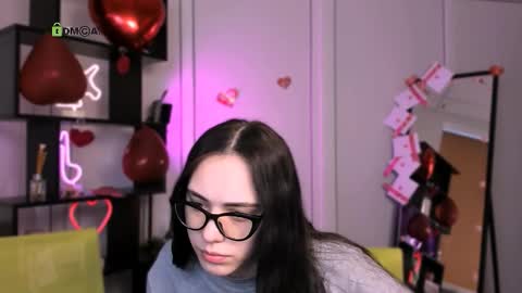 emma_swee online show from 02.19.26