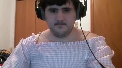 Snapshot of emma_the_boy chatting on 01.07.26 emma_the_boy online show from 01.07.26