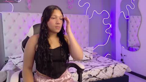 emma_visconti online show from 10.20.25
