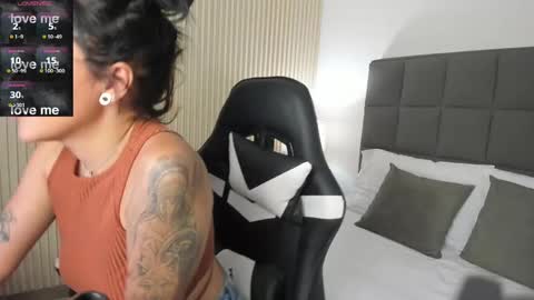 E M M A A online show from 02.05.25