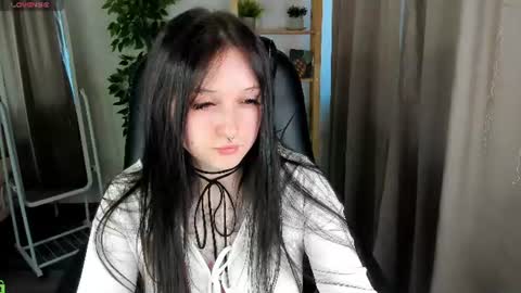 Snapshot of emmablissa chatting on 06.21.26 emmablissa online show from 06.21.26
