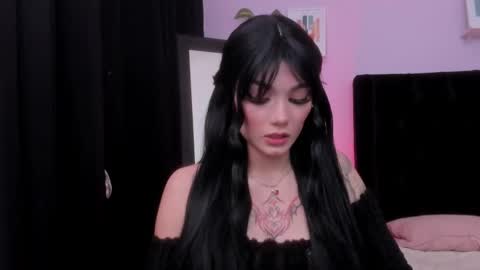 Emma  online show from 01.15.26