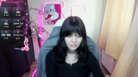 Snapshot of emmadarkk chatting on 02.11.26 Emma online show from 02.11.26