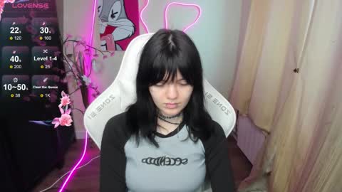 Snapshot of emmadarkk chatting on 02.18.26 Emma online show from 02.18.26