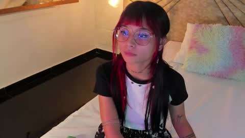           online show from 03.25.26