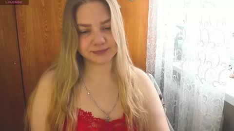 Snapshot of emmafrizea chatting on 02.06.26 Hello Im newMake me cumPVT 12tk for min ALL INCLUSIVE online show from 02.06.26