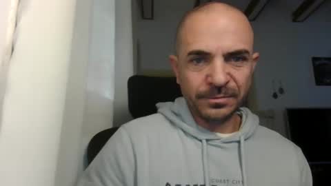 Ariel online show from 12.03.24