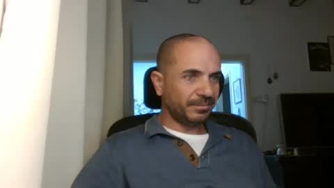 Ariel online show from 01.30.25