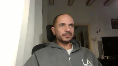 Ariel online show from 03.04.25