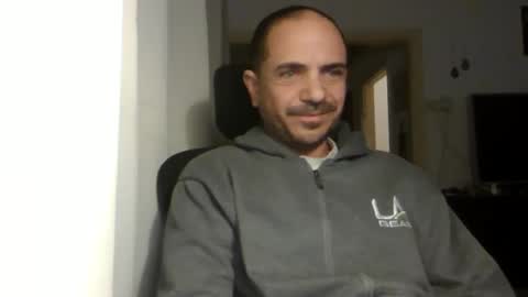 Ariel online show from 03.10.25