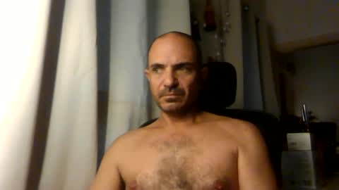 Snapshot of emmagold123 chatting on 06.25.26 Ariel online show from 06.25.26