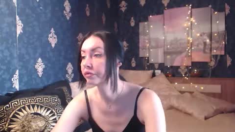 EmmaGoldX online show from 10.25.25