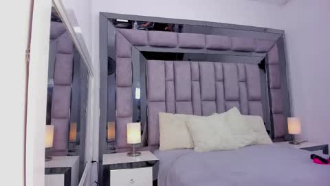 Snapshot of emmahill1 chatting on 02.10.26 EMMA HILL online show from 02.10.26