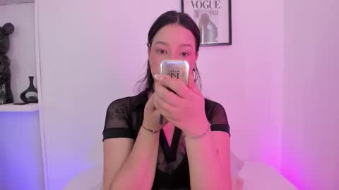 Snapshot of emmajohanson chatting on 02.07.26 emmajohanson online show from 02.07.26