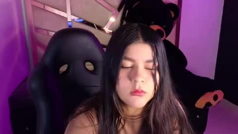 Emma online show from 12.23.24