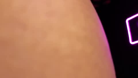 Emma online show from 02.11.25