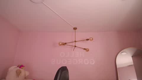 Emma online show from 09.11.25