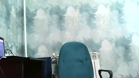 Snapshot of emmamelody944534 chatting on 03.09.26 emmamelody online show from 03.09.26