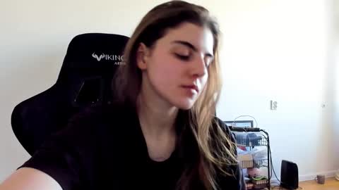 Emma online show from 10.07.25