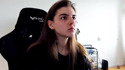 Emma online show from 10.12.25